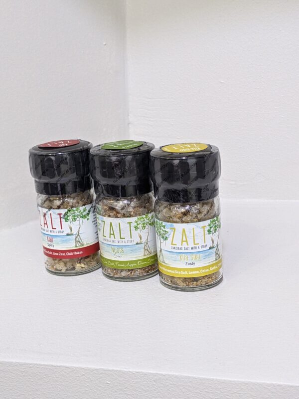 Pack of 3 Flavoured Hand-Harvested Sea Salt from Zanzibar - Image 3