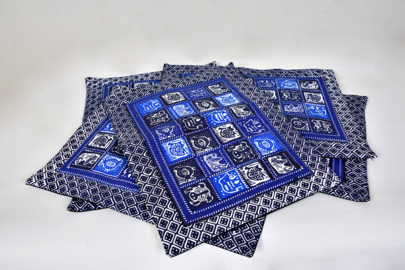 Set of 6 Cloth Table Mats - Image 2